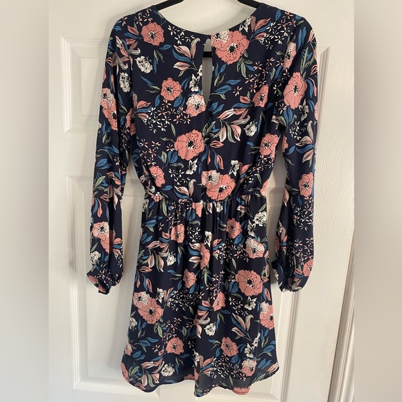Lush Size Small floral long sleeve mini dress. Used - Picture 2 of 7